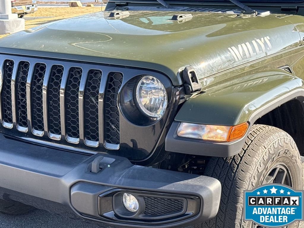 Used 2021 Jeep Gladiator Willys image 10