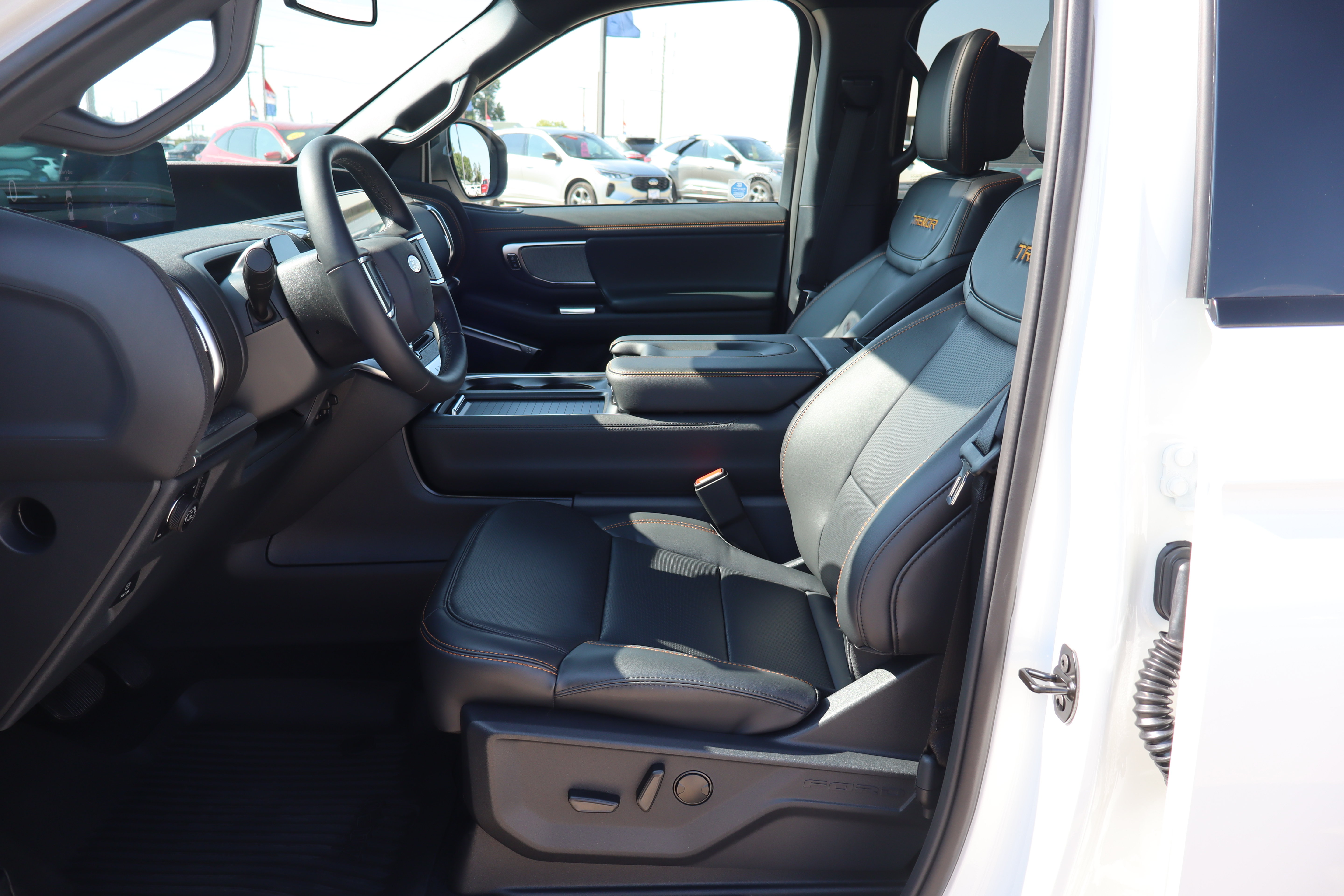 New 2027 Ford Expedition Tremor w/ Driver's Package AWD/4WD image 9