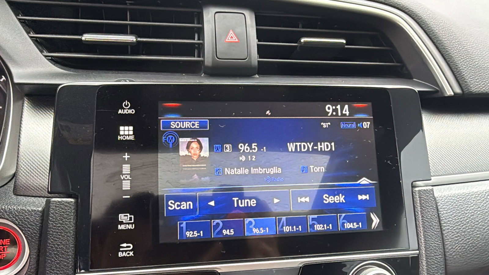 Used 2017 Honda Civic EX-L image 13