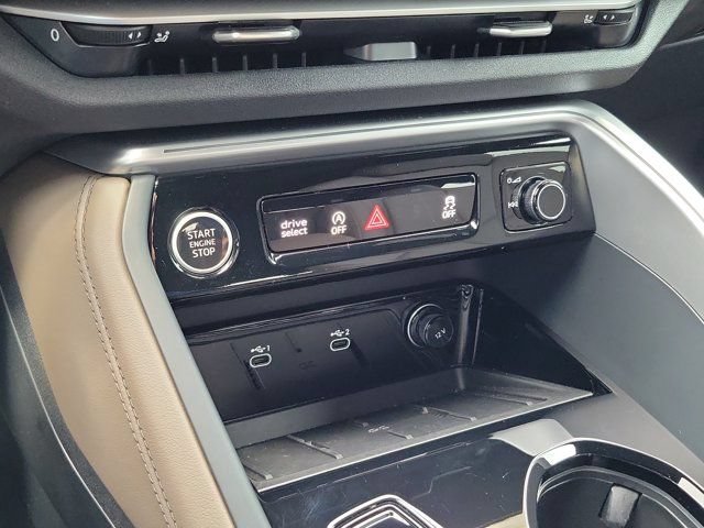 Certified 2025 Audi Q5 Premium Plus w/ Premium Plus AWD/4WD image 26