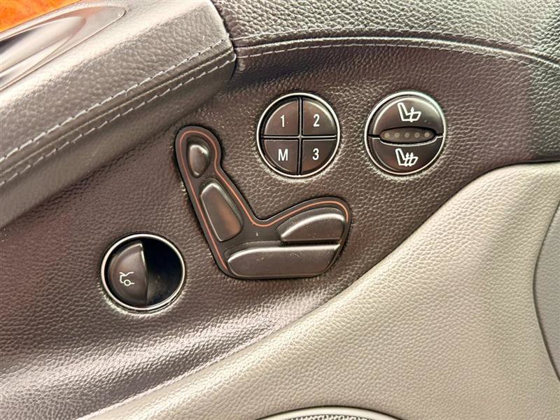 Used 2005 Mercedes-Benz SL 500 image 28