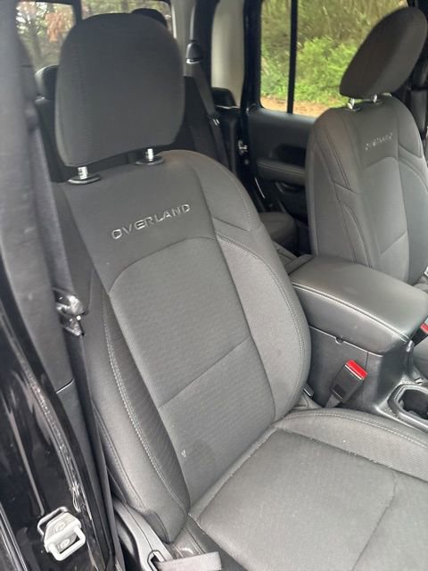 Used 2023 Jeep Gladiator Overland w/ LED Lighting Group image 24