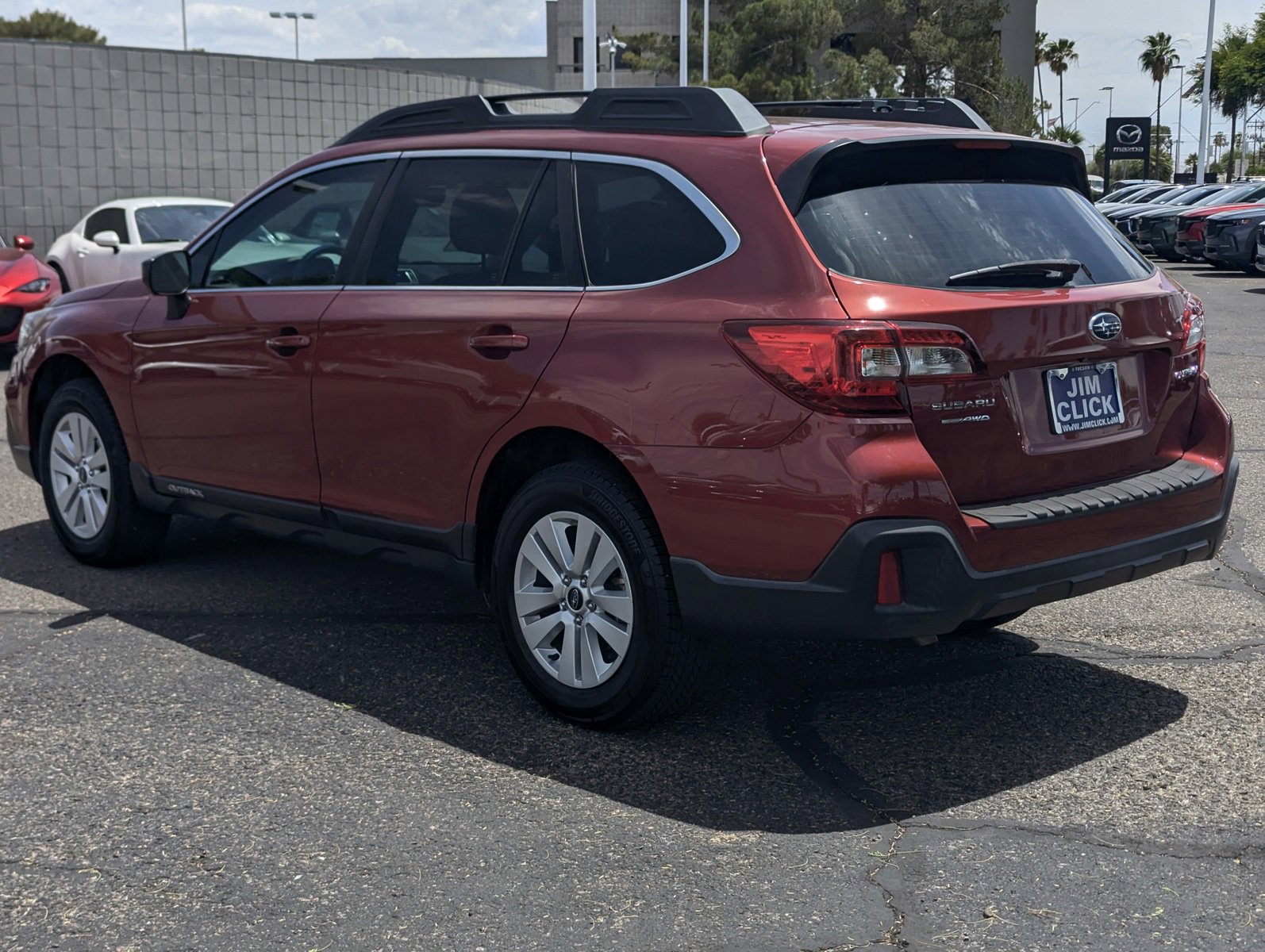 Used 2018 Subaru Outback 2.5i AWD/4WD image 4