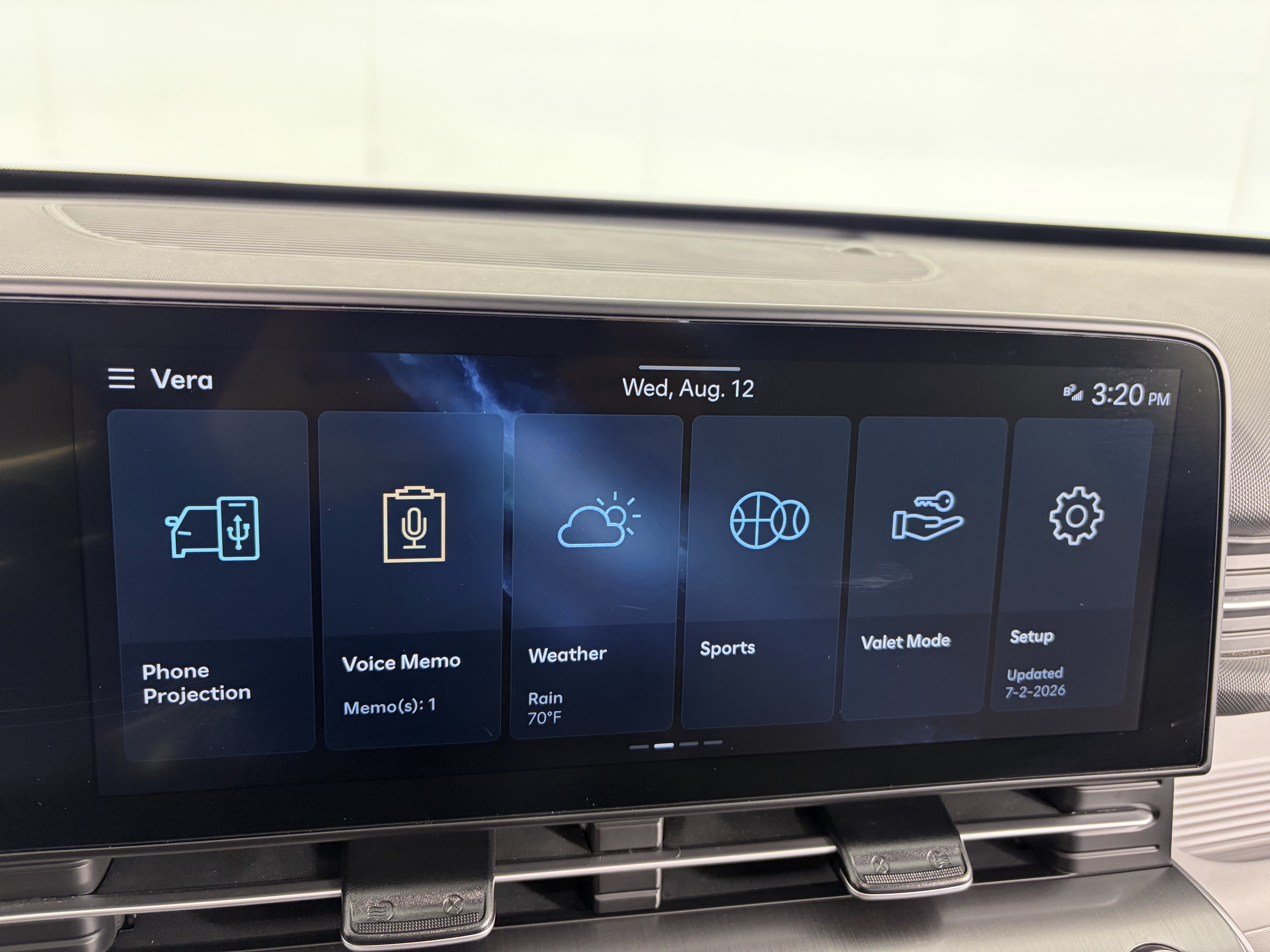 Used 2024 Hyundai Kona Limited AWD/4WD image 20