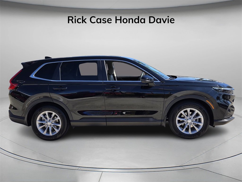 Used 2023 Honda CR-V EX-L image 3