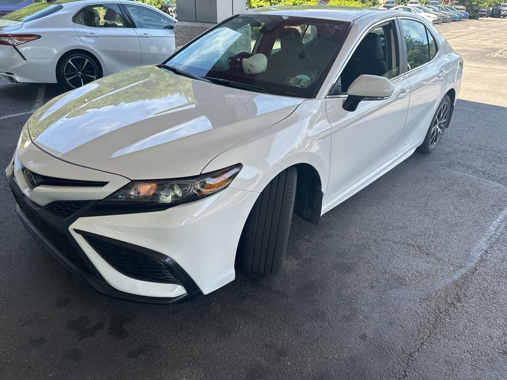 Used 2024 Toyota Camry SE w/ Cold Weather Package