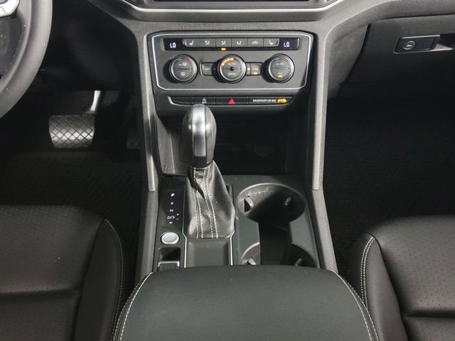 Used 2021 Volkswagen Atlas Cross Sport SE image 23