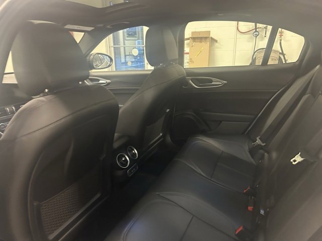 New 2025 Alfa Romeo Giulia AWD w/ Driving Assist Package image 17