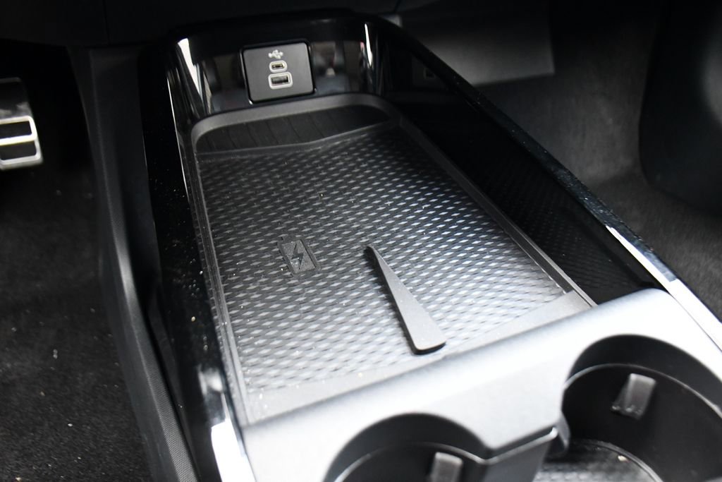 Used 2025 Ford Mustang Mach-E Premium w/ Sport Appearance Package image 30