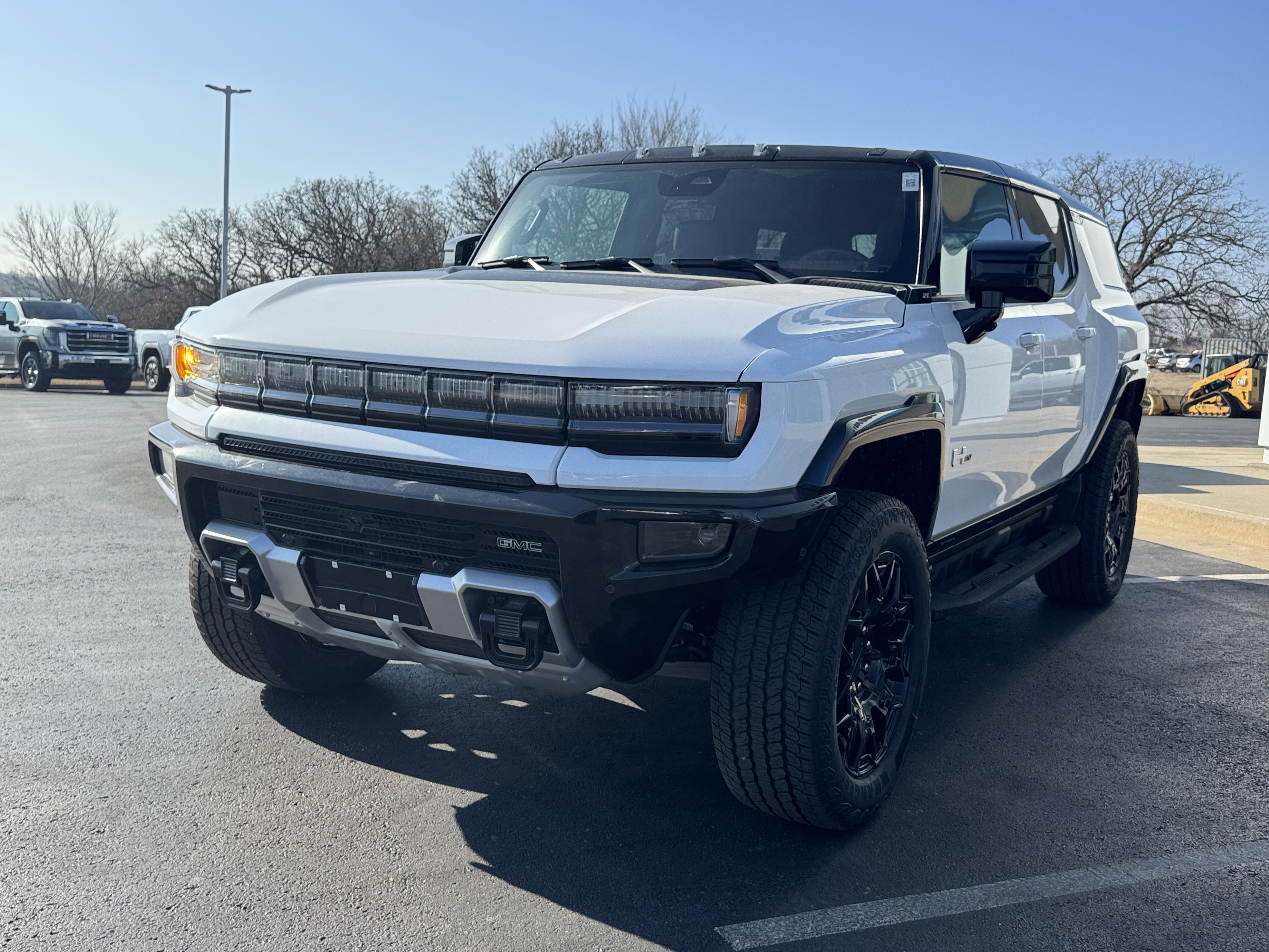 New 2026 GMC Hummer EV SUV AWD/4WD image 2