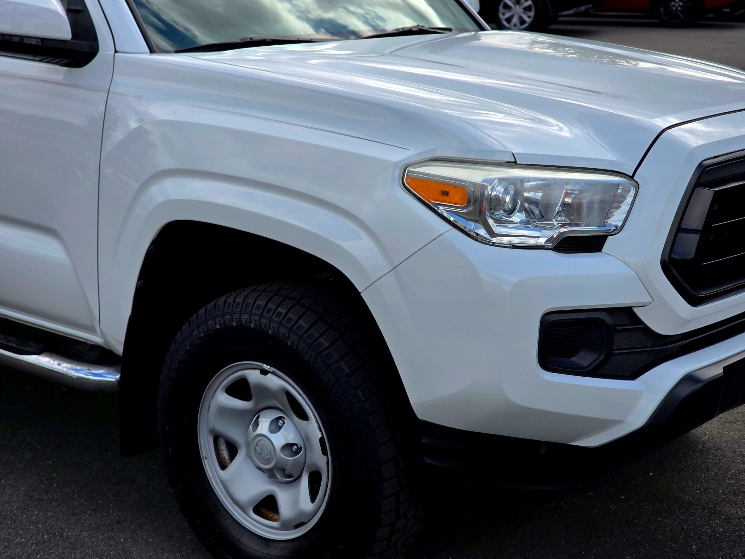 Used 2020 Toyota Tacoma SR w/ SR Convenience Package AWD/4WD image 21