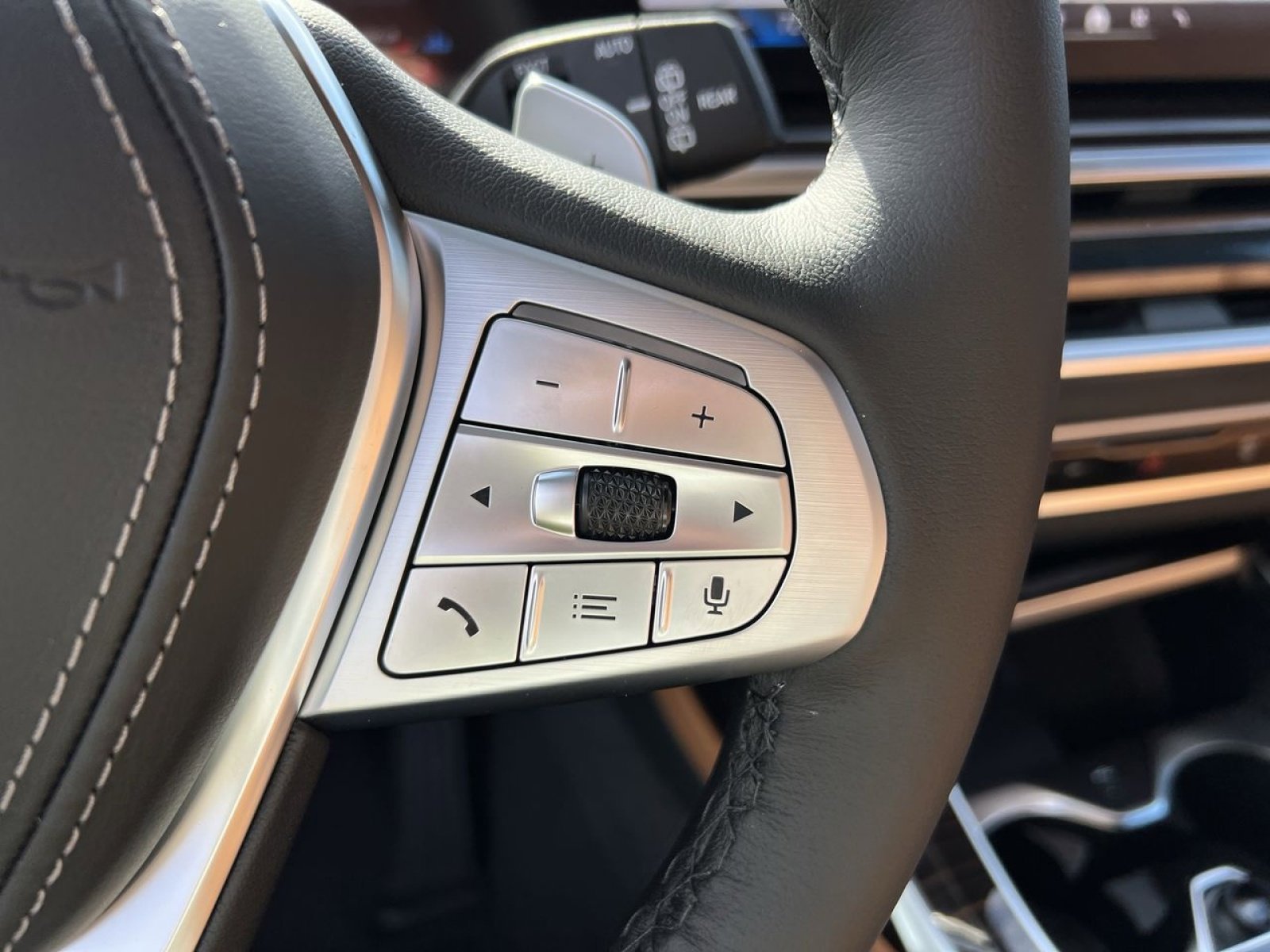 New 2026 BMW X7 xDrive40i image 29