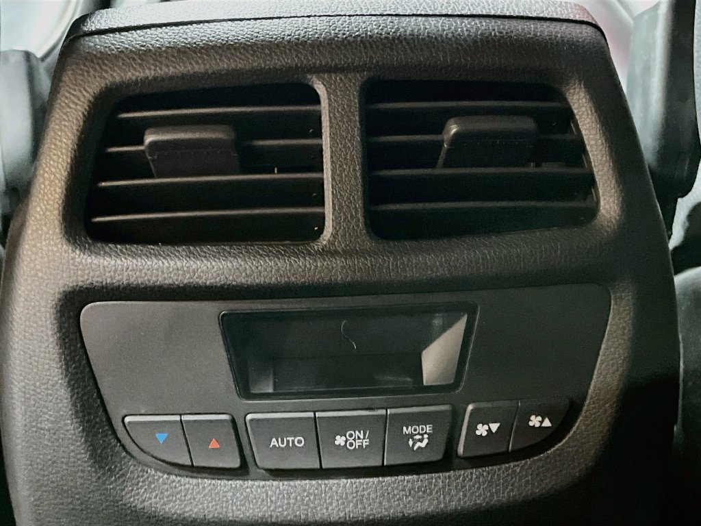 Used 2022 Honda Pilot TrailSport image 27