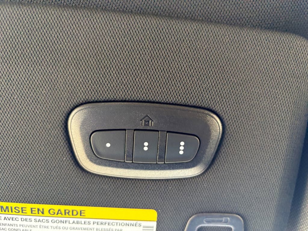 New 2025 Jeep Grand Cherokee L Overland w/ Advanced Protech Group III image 30