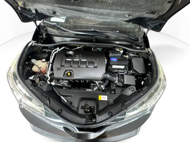 Used 2019 Toyota C-HR Limited FWD image 18