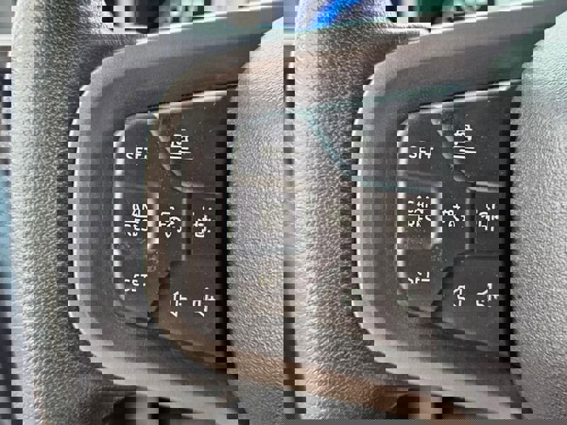 Used 2023 Ford Bronco Badlands image 28