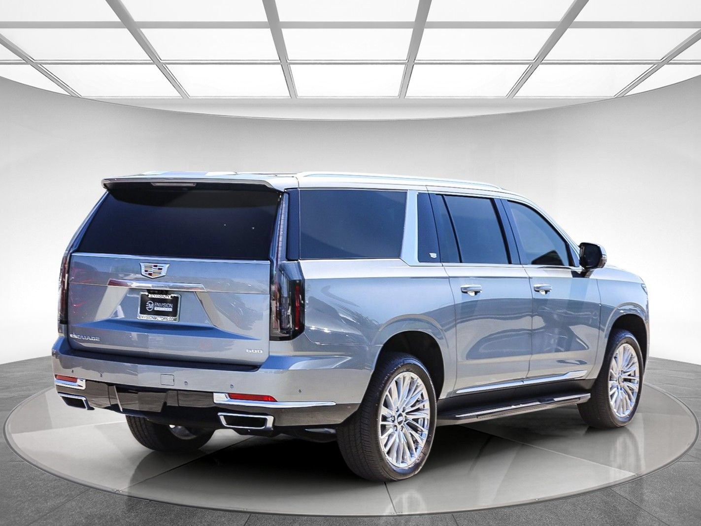 Used 2025 Cadillac Escalade ESV Premium Luxury w/ LPO, Floor Liner Package AWD/4WD image 4