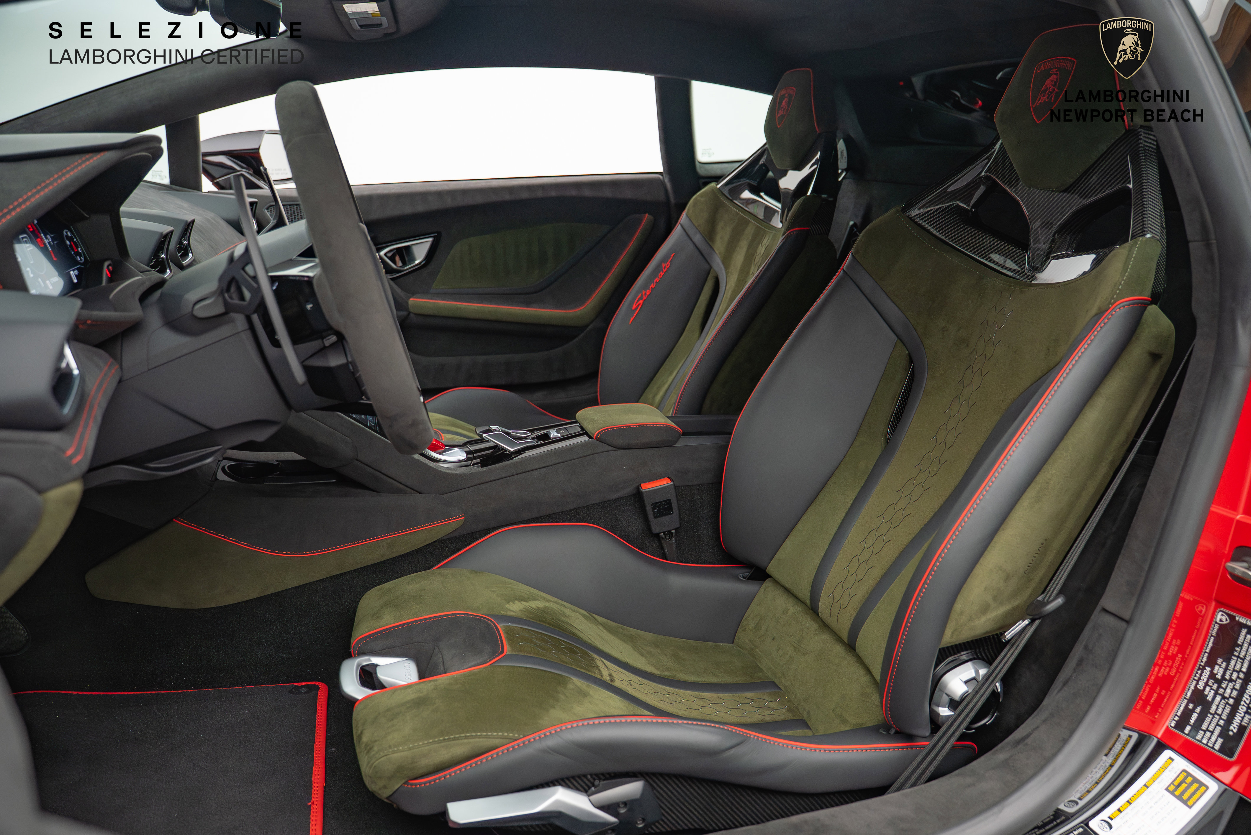 Used 2024 Lamborghini Huracan Sterrato image 26