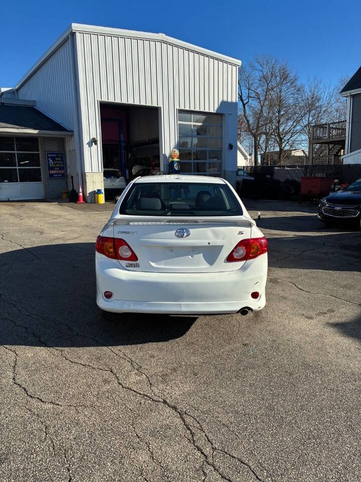 Used 2010 Toyota Corolla S image 7