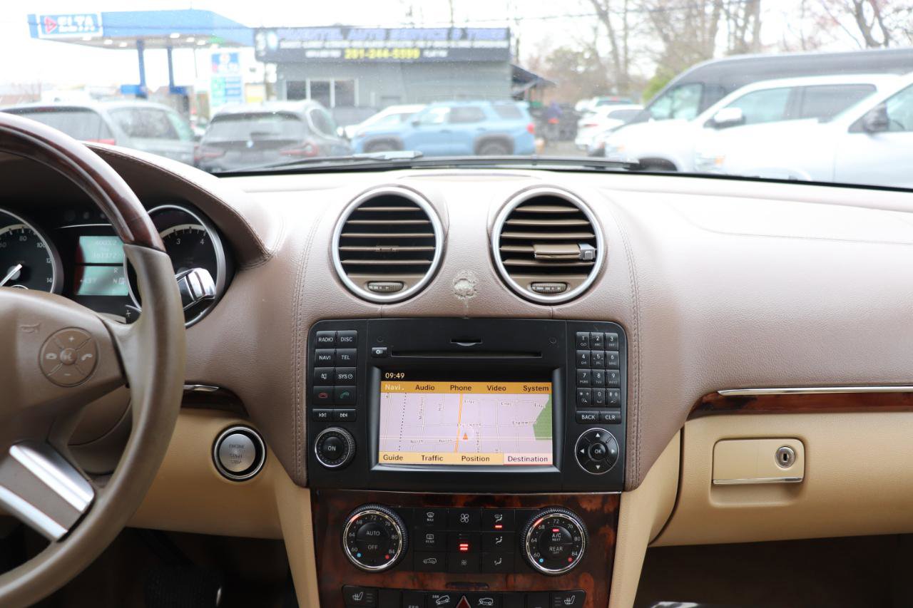 Used 2010 Mercedes-Benz GL 450 4MATIC image 21