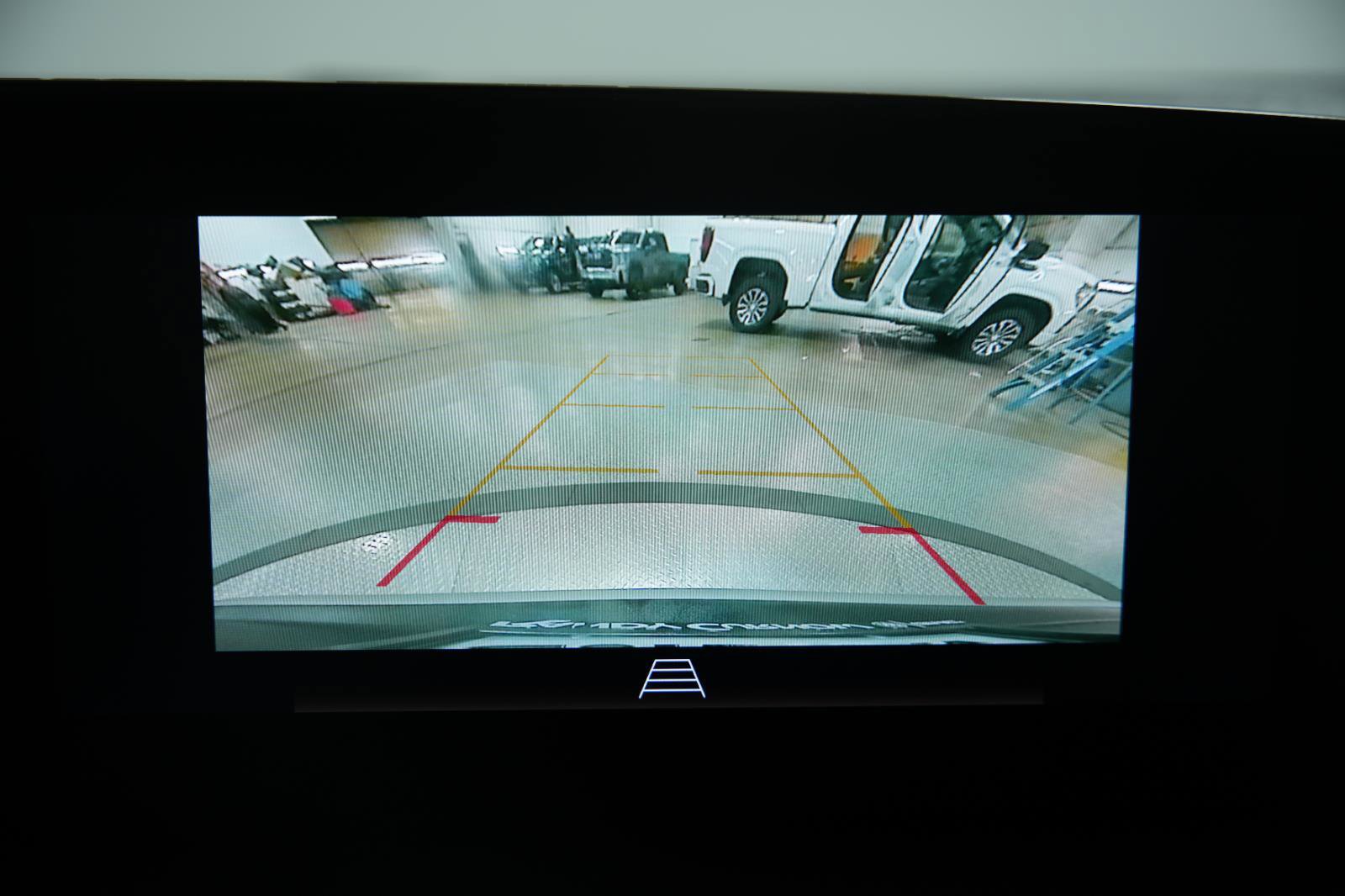 Used 2025 Buick Encore GX Preferred image 34