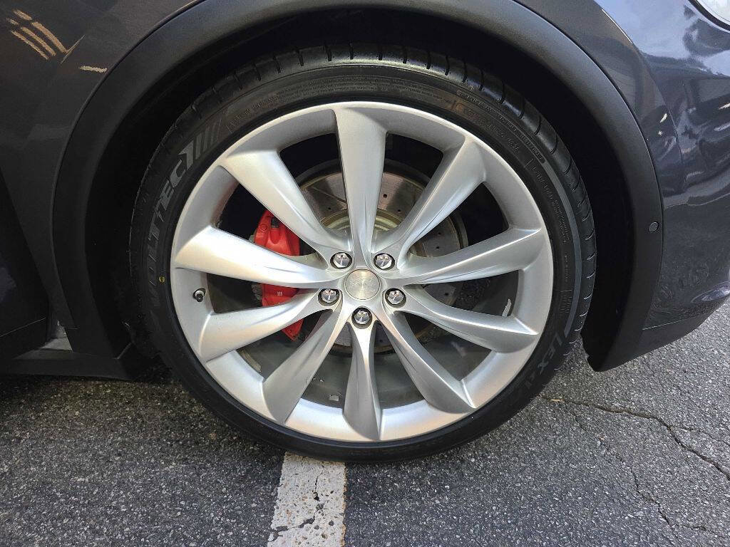 Used 2016 Tesla Model X Performance image 26