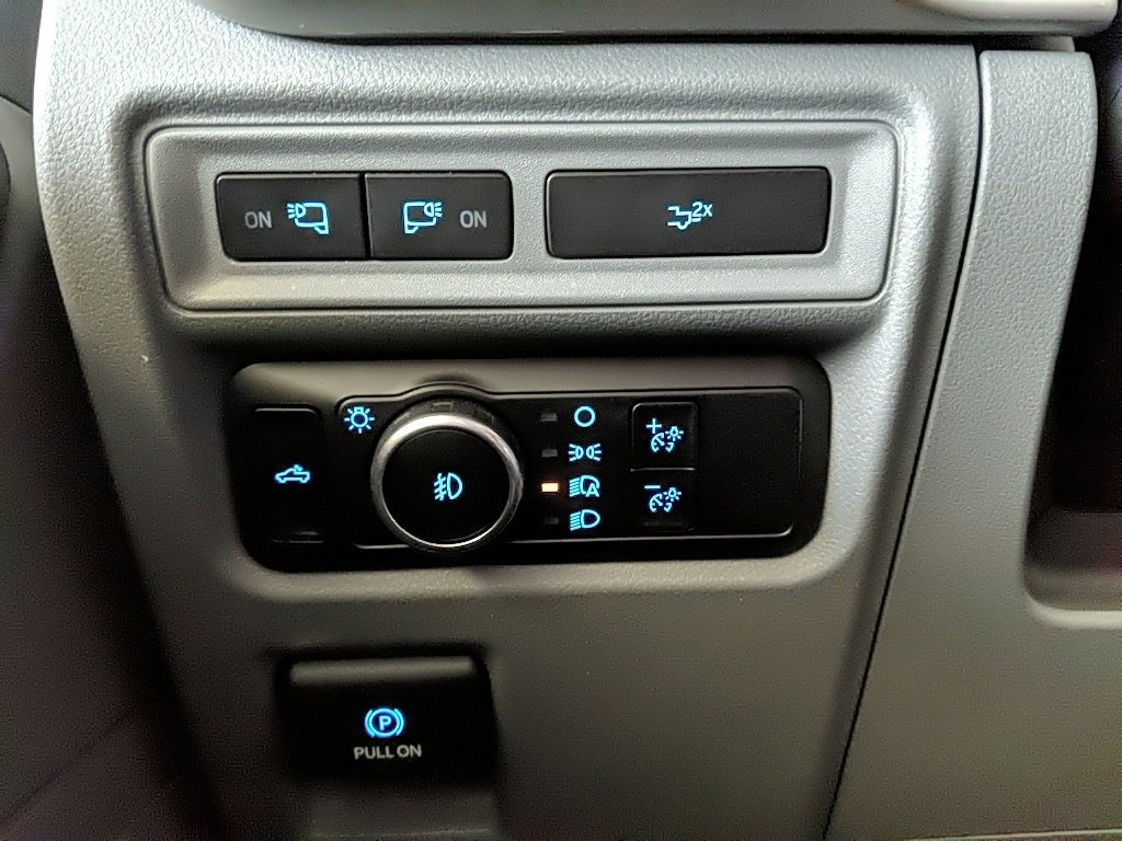 Certified 2023 Ford F150 XLT w/ Equipment Group 302A High image 23