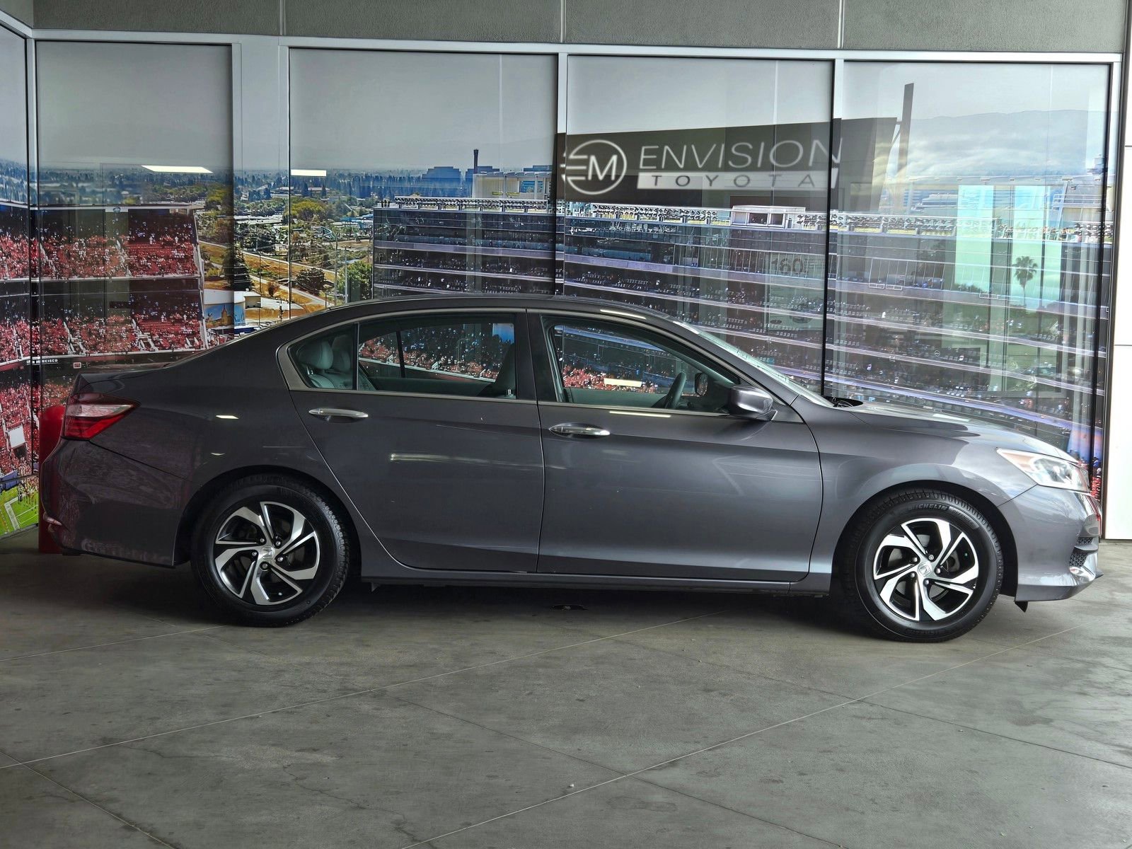 Used 2016 Honda Accord LX image 3