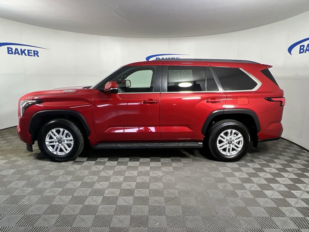 Used 2025 Toyota Sequoia SR5 AWD/4WD image 6
