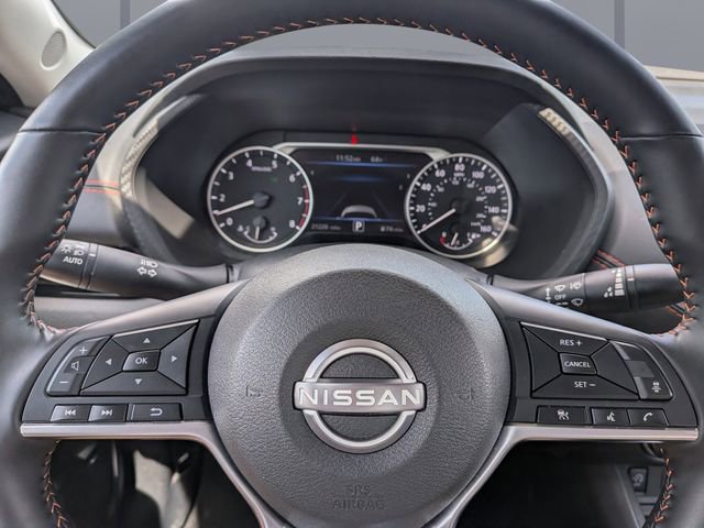 Used 2025 Nissan Sentra SR image 34