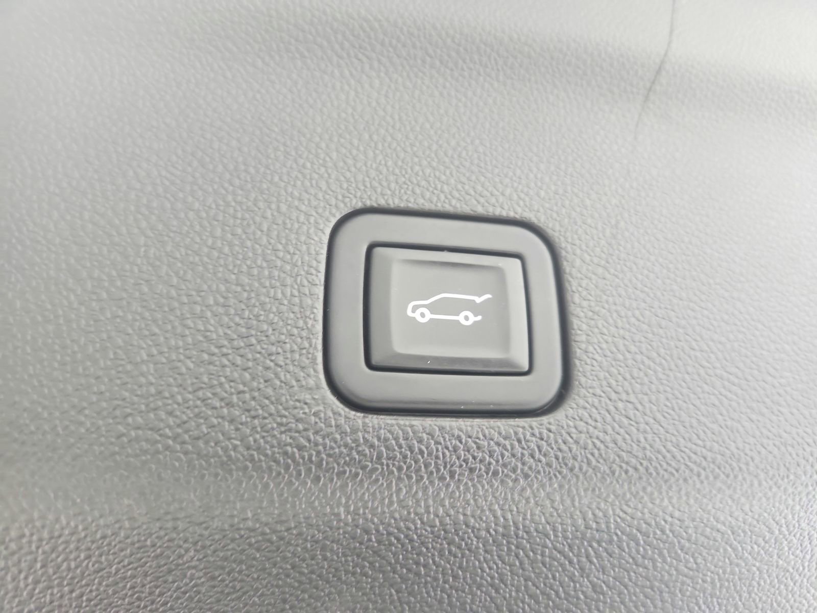 Used 2023 Chevrolet Tahoe LT RWD image 53