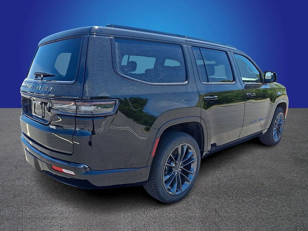 Used 2025 Jeep Grand Wagoneer Series II Obsidian w/ Quick Order Packagew 28T AWD/4WD image 4