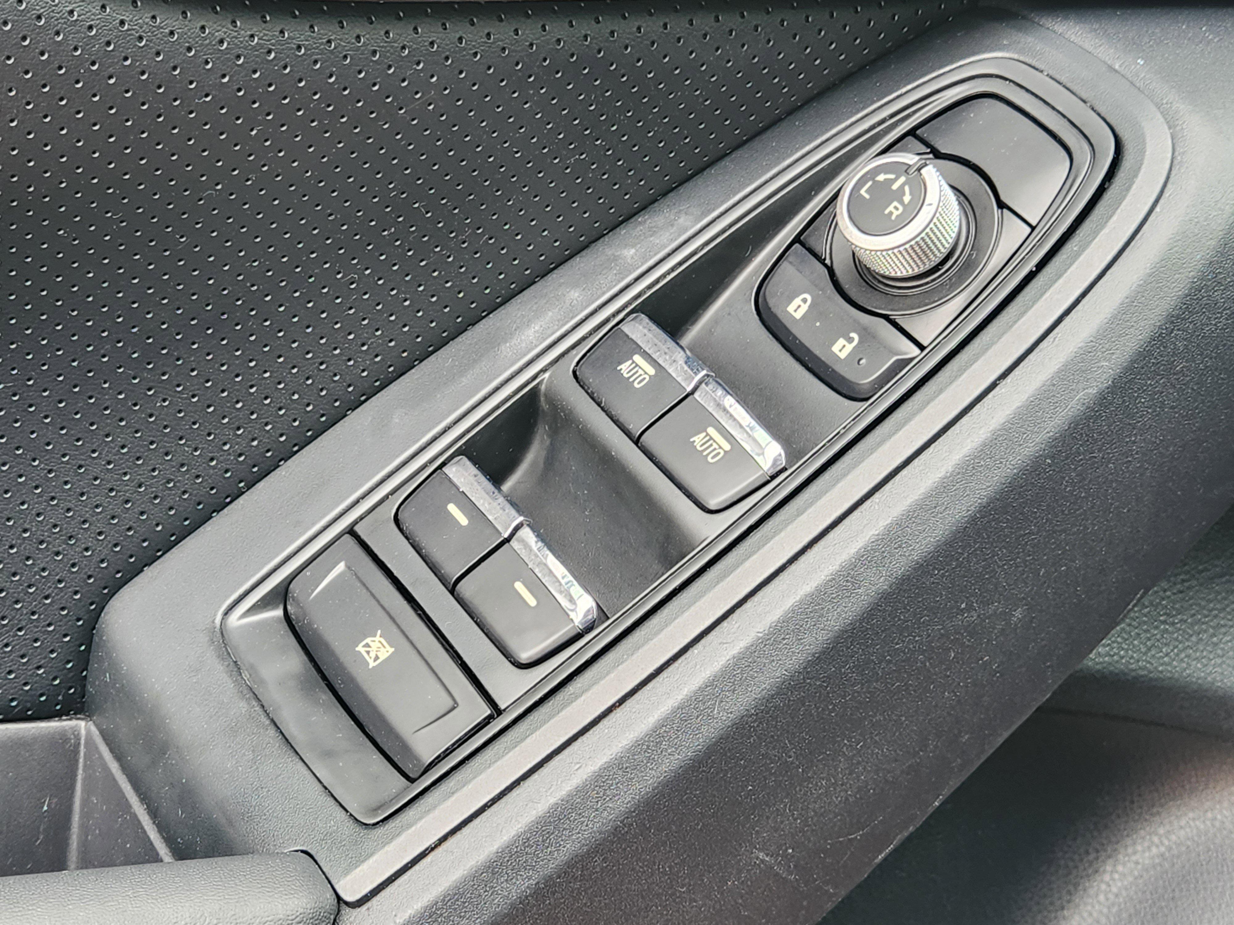 Used 2018 Subaru Crosstrek 2.0i Limited image 29