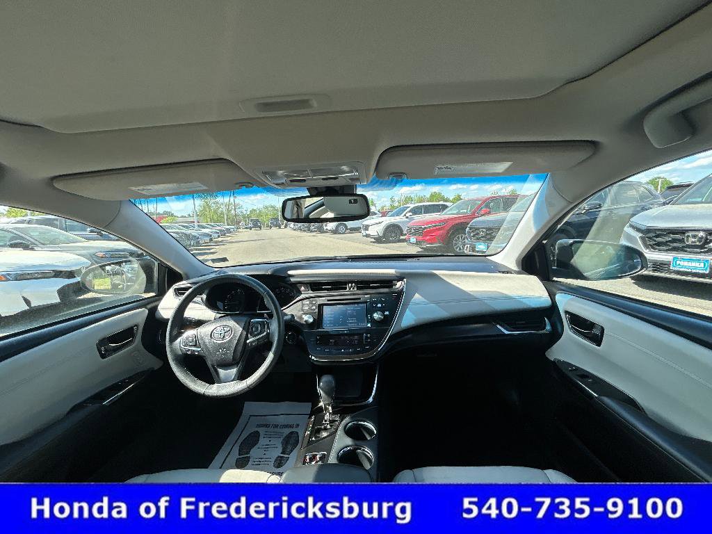 Used 2018 Toyota Avalon XLE Premium w/ All Weather Liner Package image 26