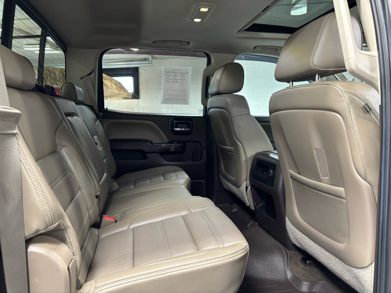 Used 2015 GMC Sierra 3500 Denali w/ Duramax Plus Package image 21