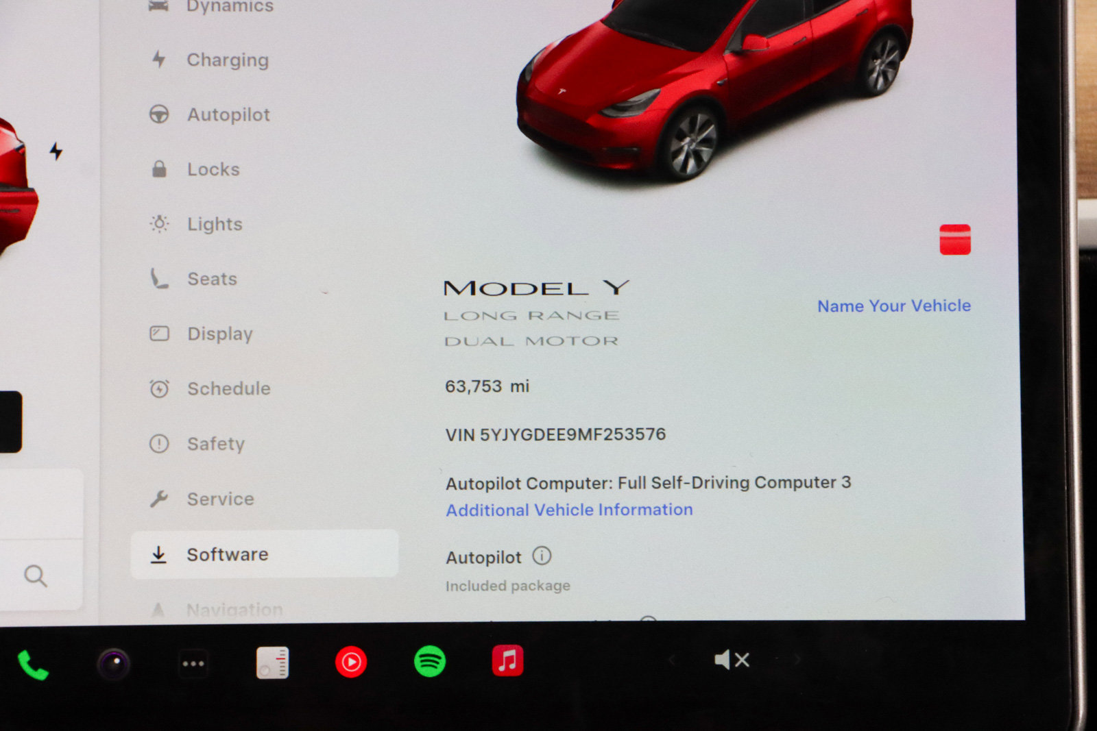 Used 2021 Tesla Model Y Long Range image 14