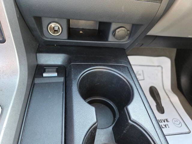 Used 2010 Toyota Tundra 2WD Double Cab image 32