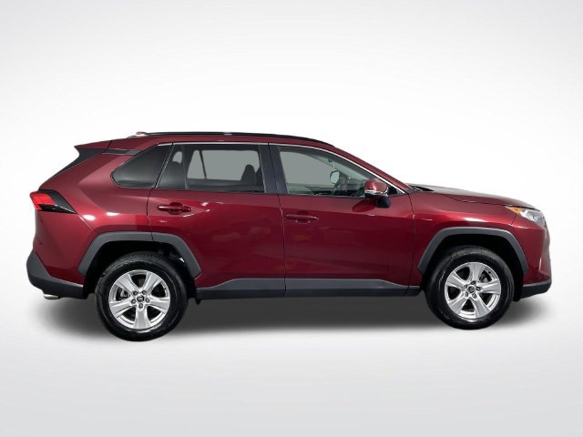 Used 2021 Toyota RAV4 XLE AWD/4WD image 39
