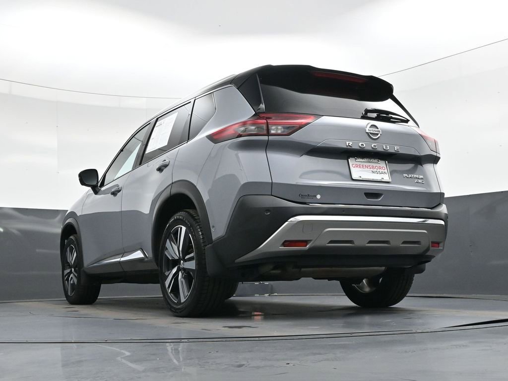 Used 2021 Nissan Rogue Platinum image 37