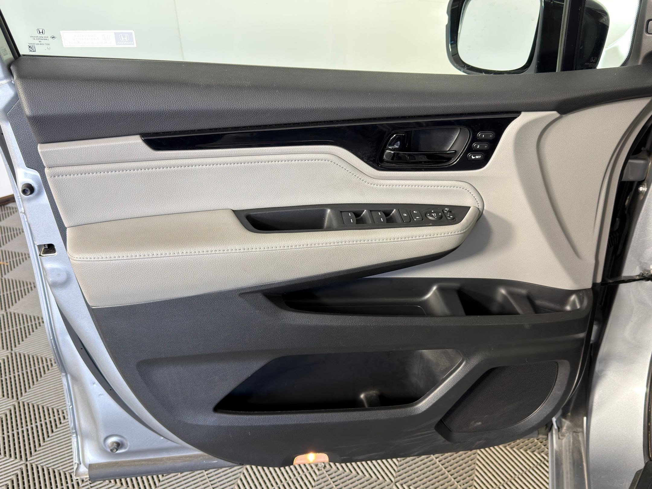 Used 2019 Honda Odyssey Elite image 10