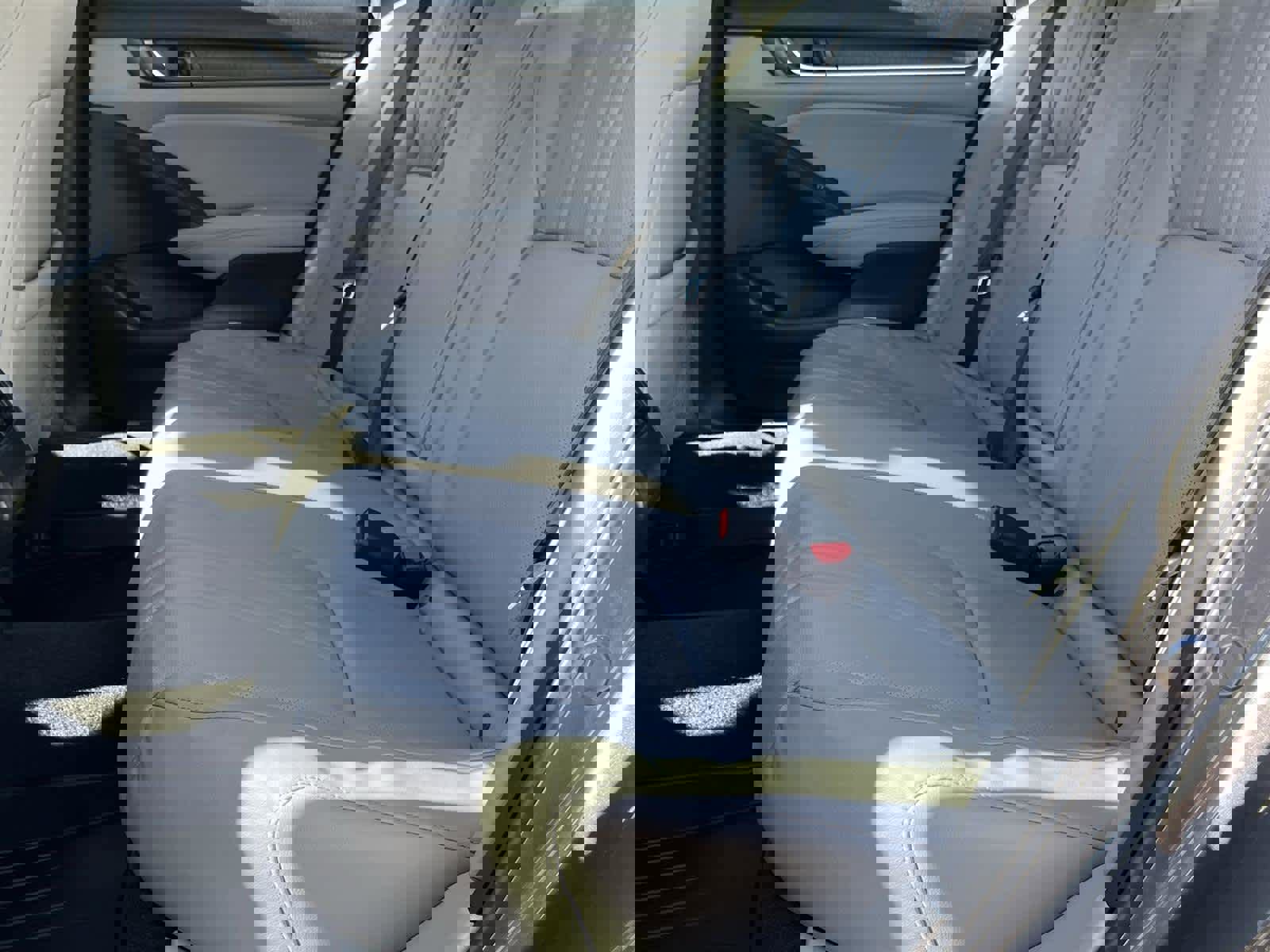 Used 2018 Honda Accord Touring image 15