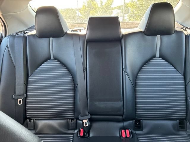 Used 2024 Toyota Camry SE FWD image 21