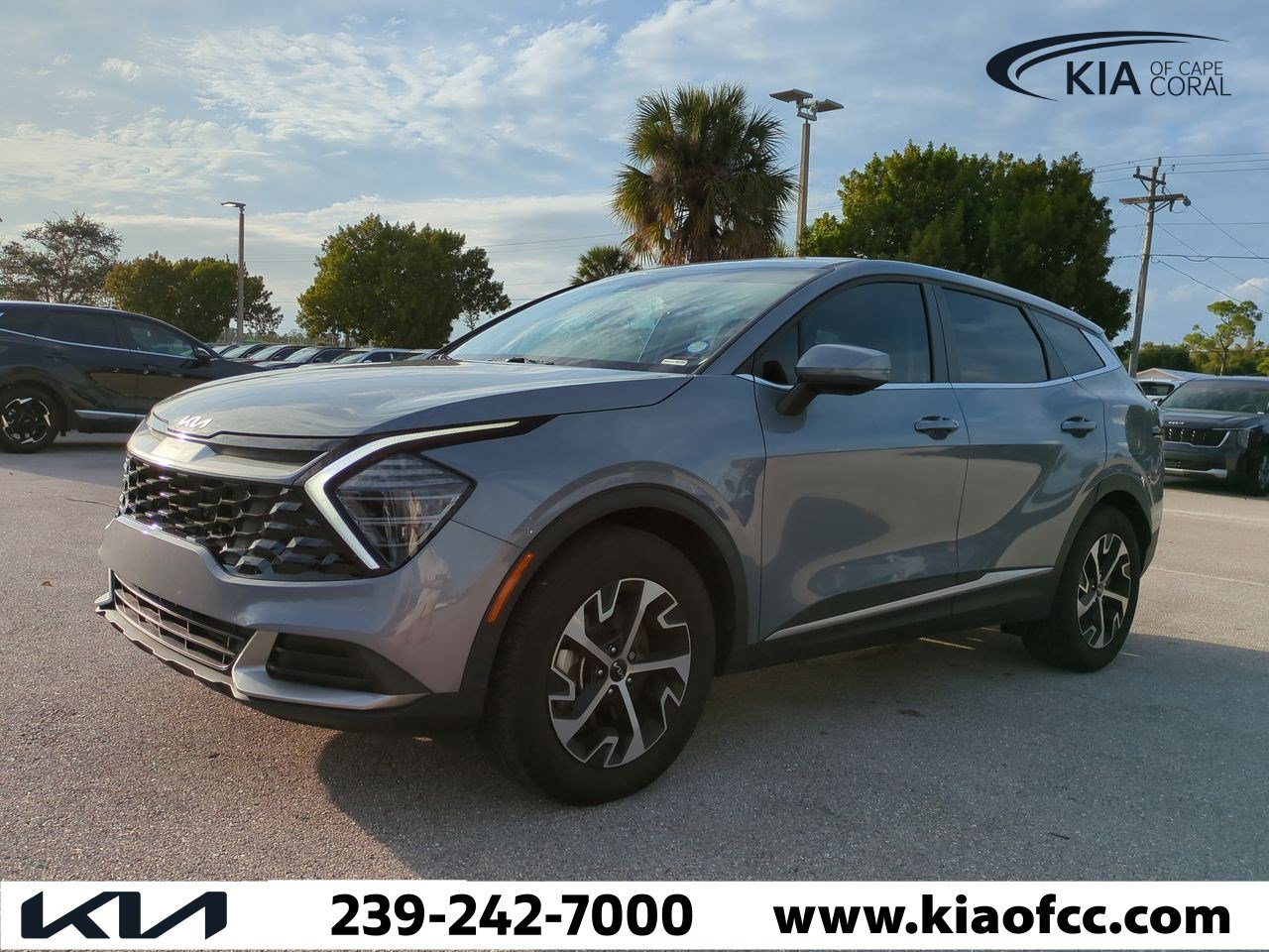 Certified 2025 Kia Sportage EX image 9