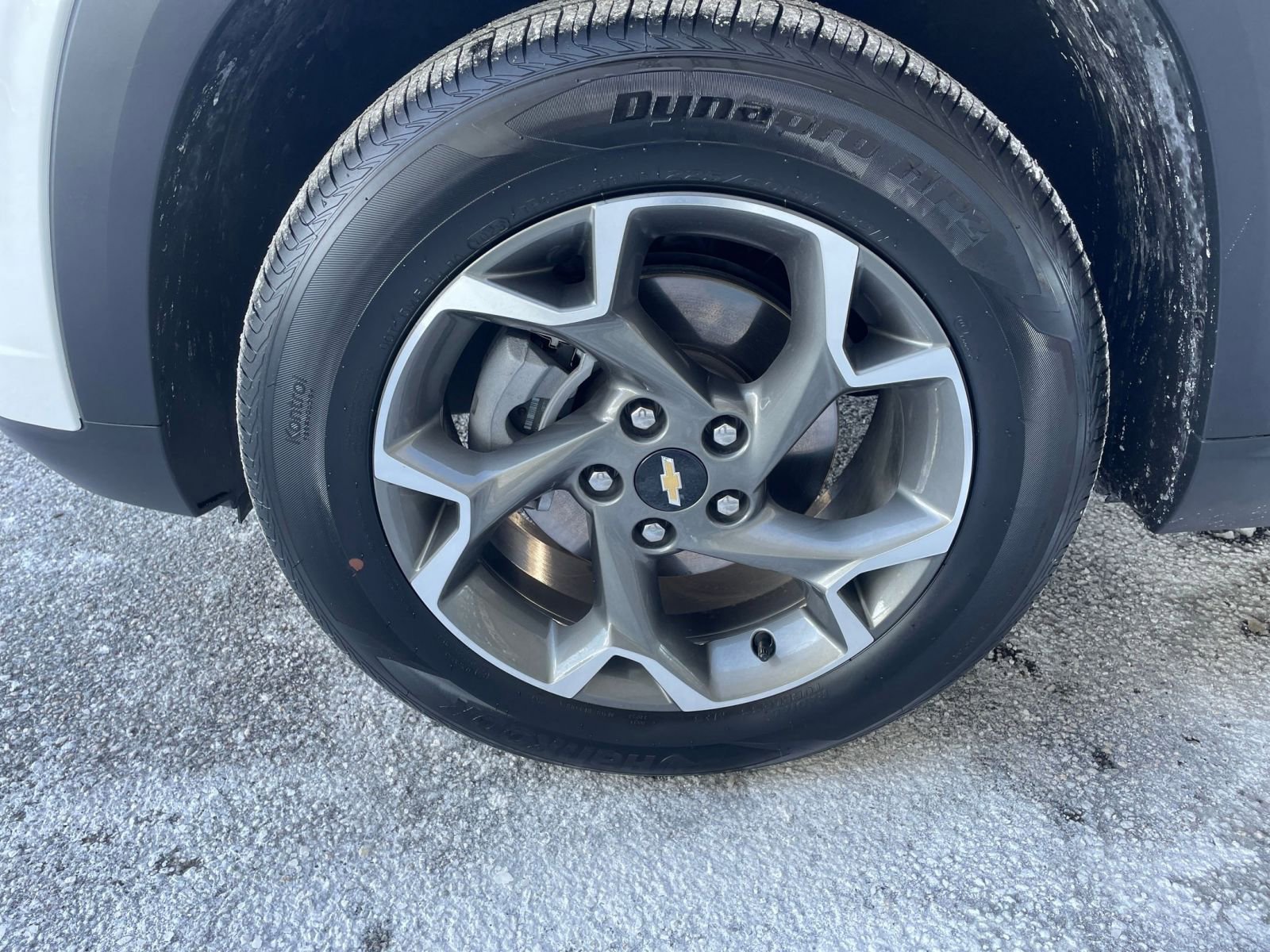 Used 2025 Chevrolet Trax LT w/ LT Convenience Package image 28