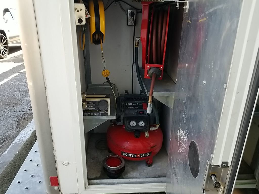 Used 2015 Ford E-450 and Econoline 450 Super Duty w/ Power Windows & Locks Group image 16