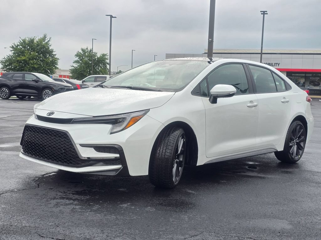 New 2026 Toyota Corolla XSE FWD image 4