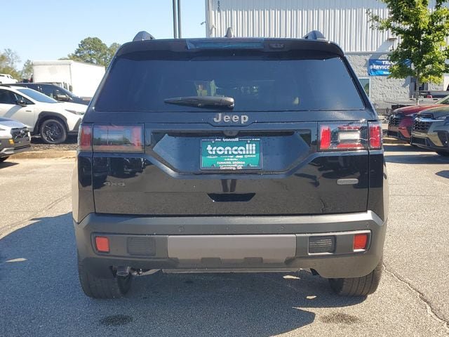 New 2026 Jeep Cherokee Overland w/ Trailer Tow Group AWD/4WD image 6