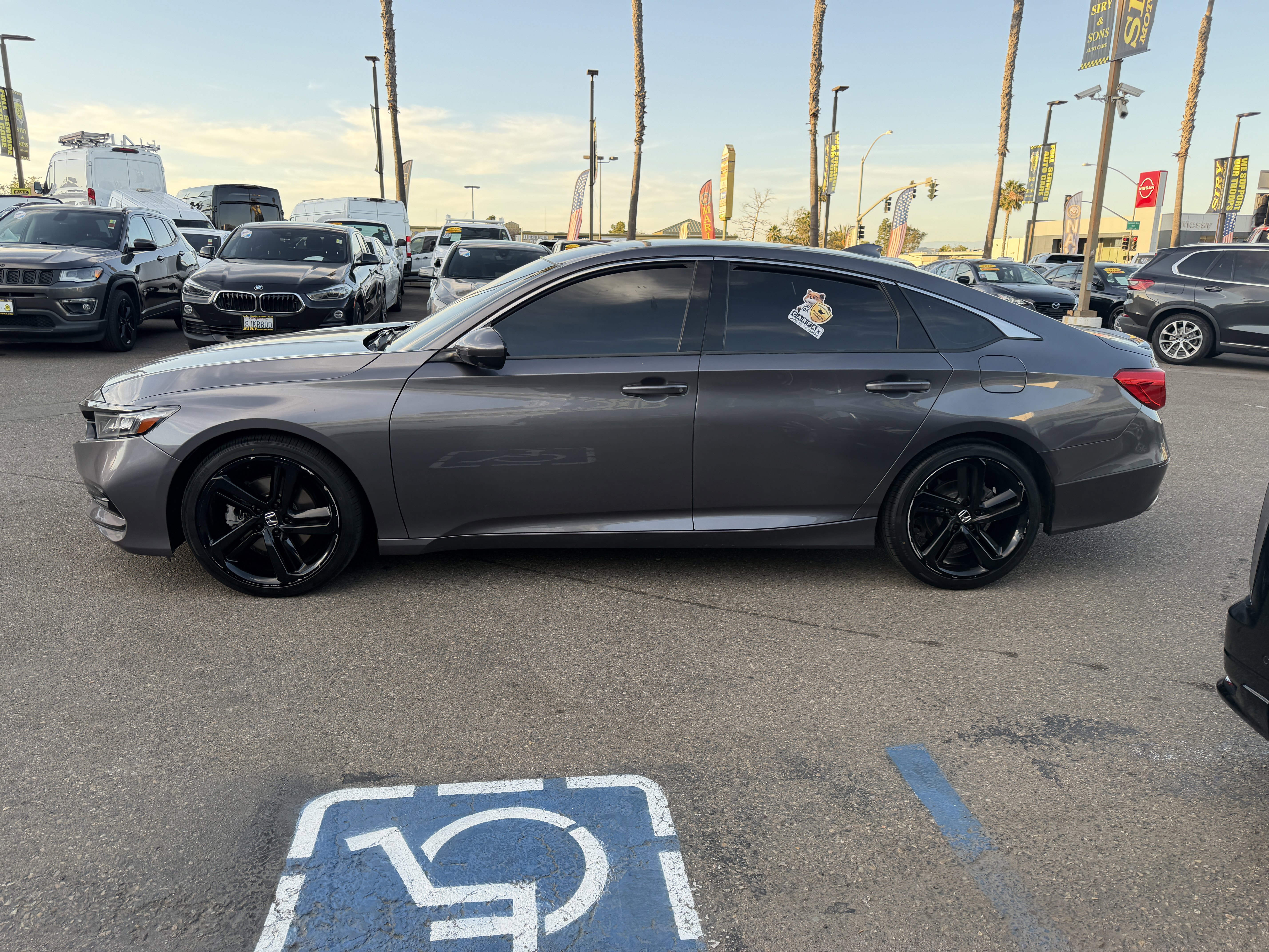 Used 2019 Honda Accord Sport image 6