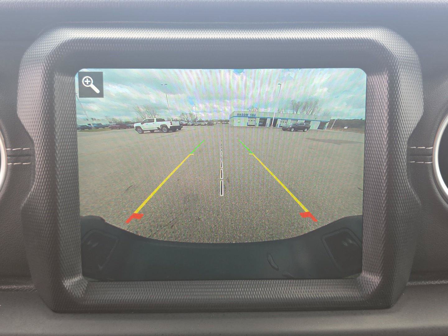 Used 2021 Jeep Gladiator Overland w/ Uconnect 4C Nav & Sound Group AWD/4WD image 22