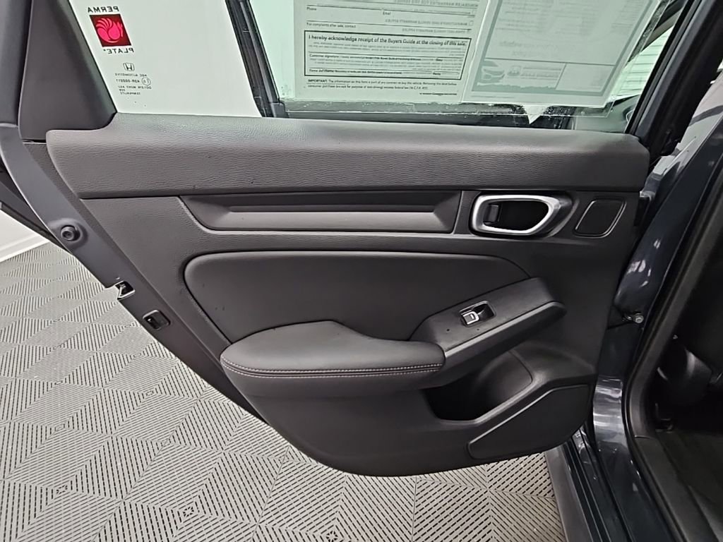 Used 2024 Honda Civic EX-L image 29